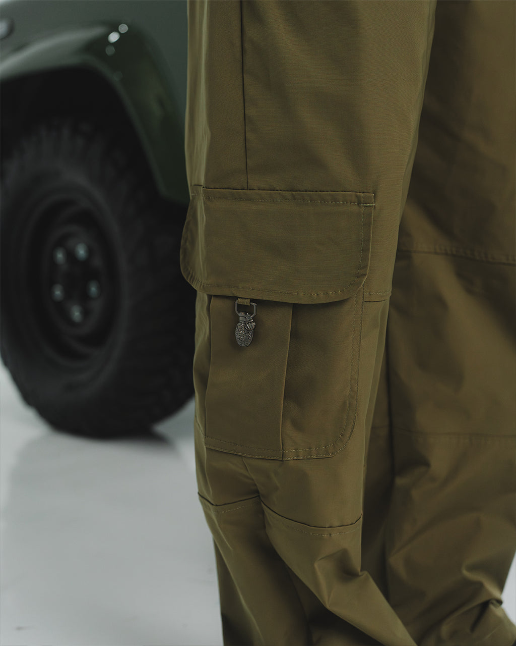 Blow Up Pants Western Olive Wide