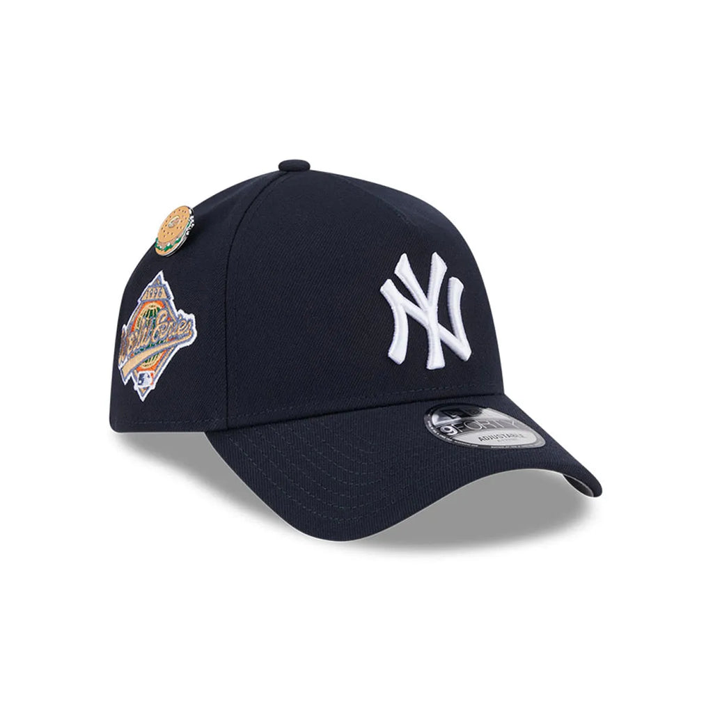 Gorra New York Yankees MLB Local Dish Pin 9FORTY Ajustable Negro New Era