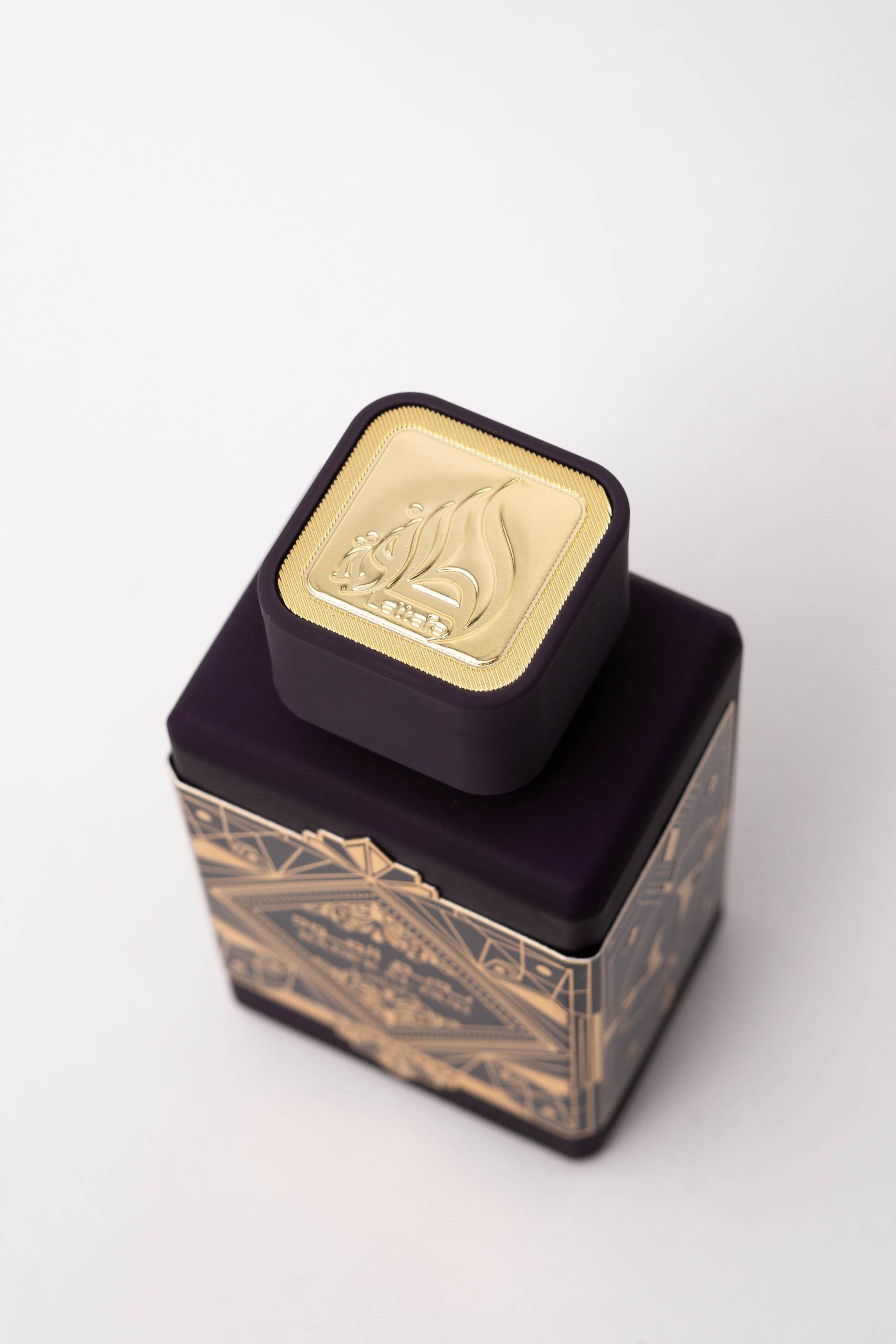 Lattafa Bade'e Al Oud Amethyst