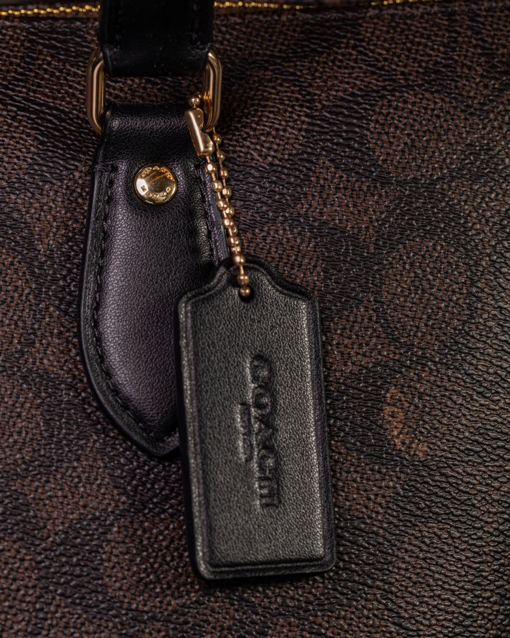 Coach Bolso Negro CW381