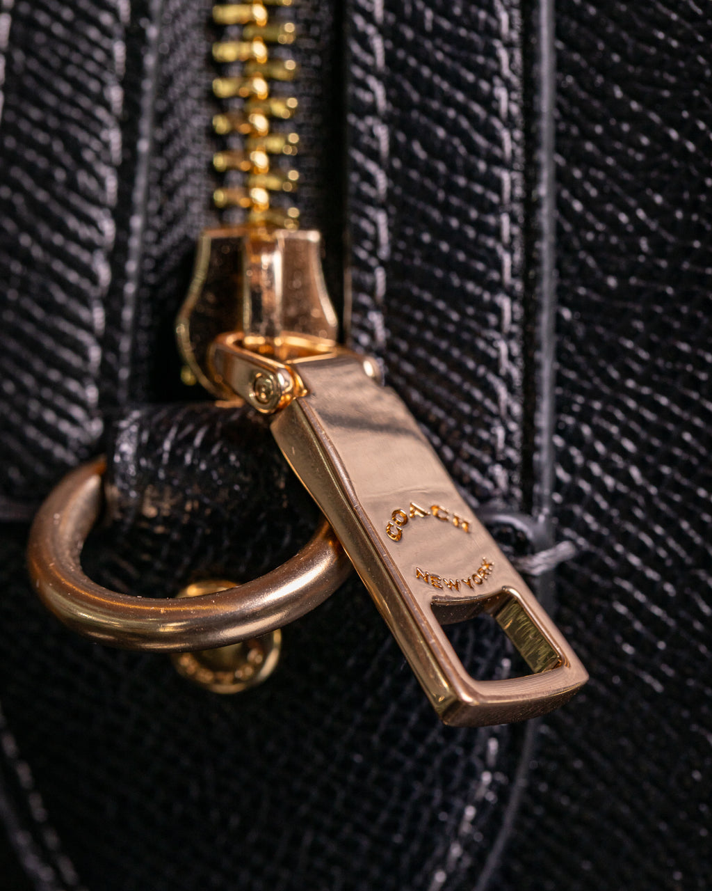 Coach Bolso Negro Satchel Rowan CV403